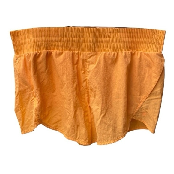 All In Motion Women's High-Rise Crinkle Shorts 3" - Orange I Size: XXL - Picture 2 of 7